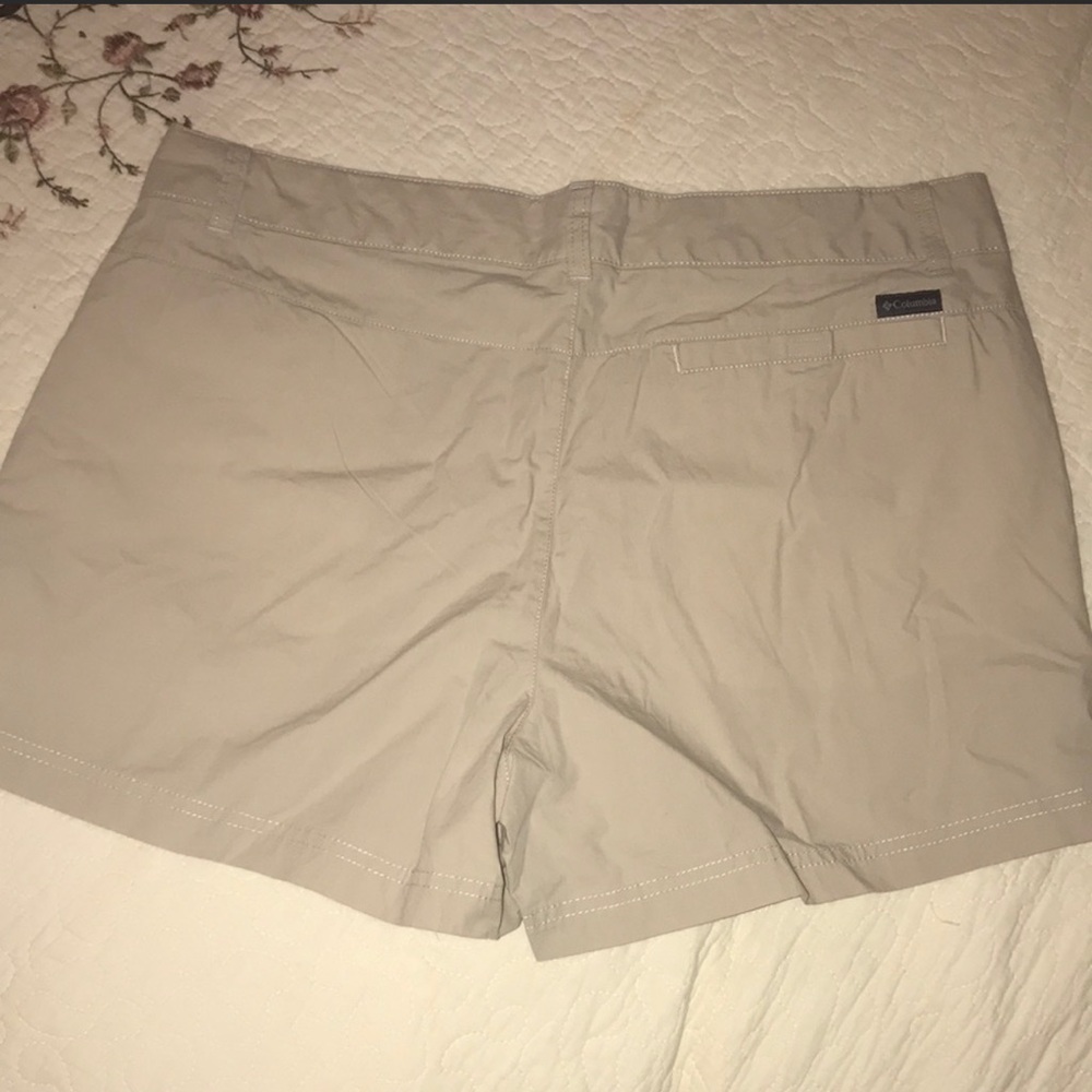 Columbia shorts size 14 NWT